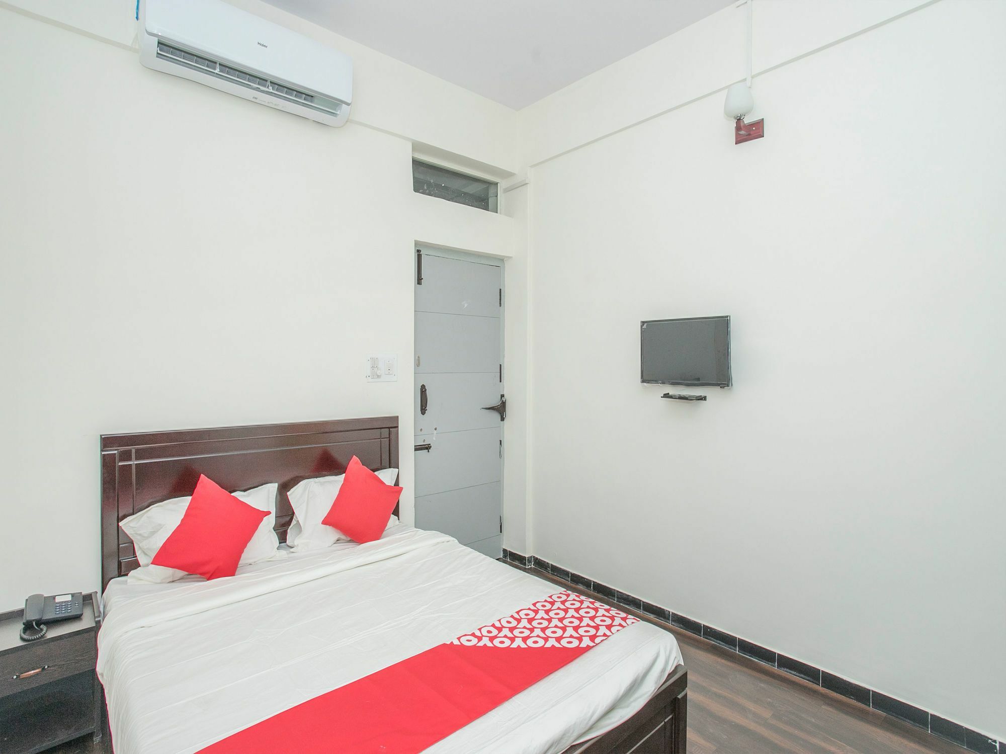 Oyo 14430 Sunshine Grand Hotel Bangalore Exterior photo
